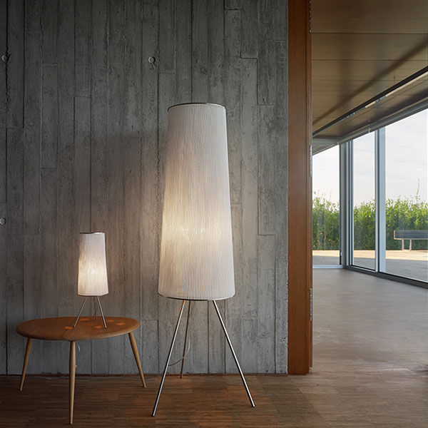 URA Floor Lamp