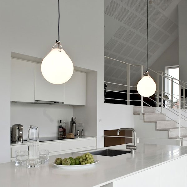 louis poulsen MOSER PEND. Ø250 100W Matt White Opal Glass Moser 250 Suspension Lamp (LED, Non
