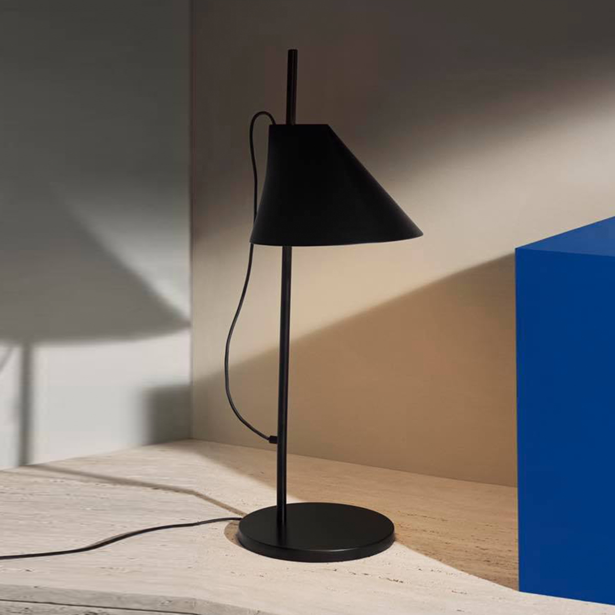 Yuh Table Lamp