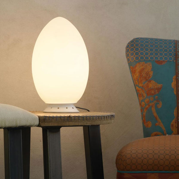 Uovo Medium Table Lamp