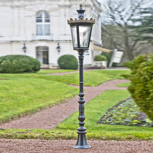 LOUVRE - MODEL N°8 -Bollards - With CLEAR DIFFUSER