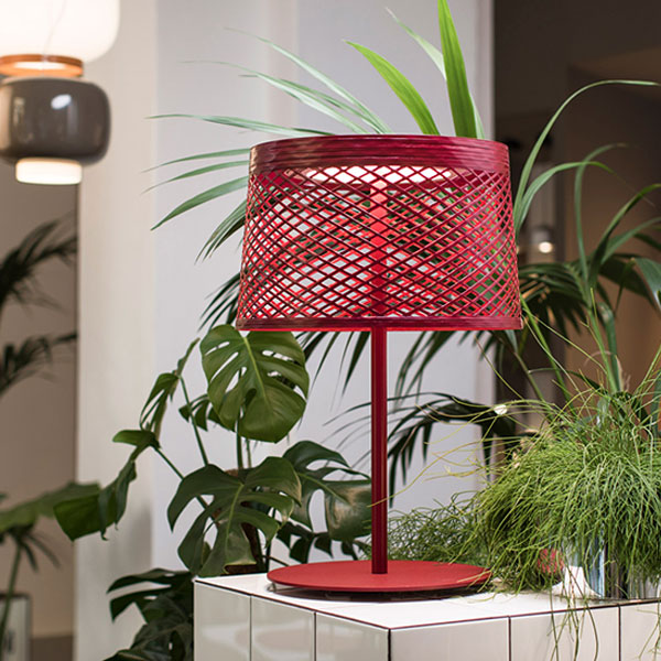 Red Twiggy Grid XL Outdoor Table Lamp (LED, Non-Dimmable) by Foscarini