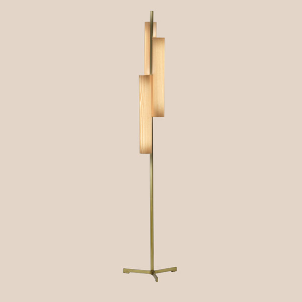 Black Note Triplet Floor Lamp - Gold