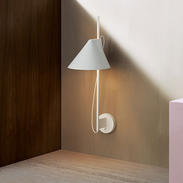 Yuh Wall Lamp