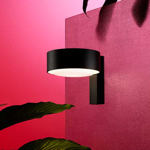 Plaff-on! A Outdoor Wall Lamp