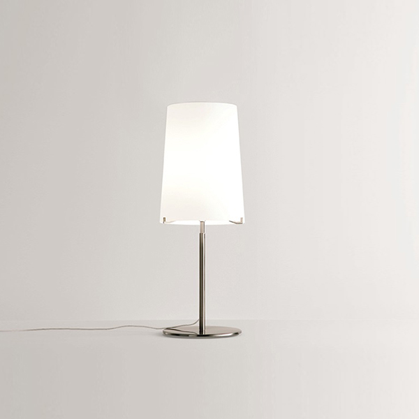 Sera Small T1 Table Lamp