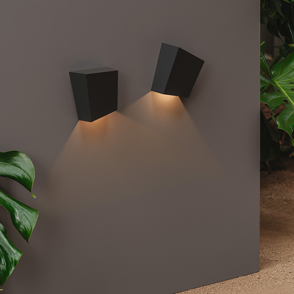 Break Plus 4112 Outdoor Wall Lamp