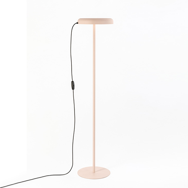 Mood Floor Lamp With Floor Support