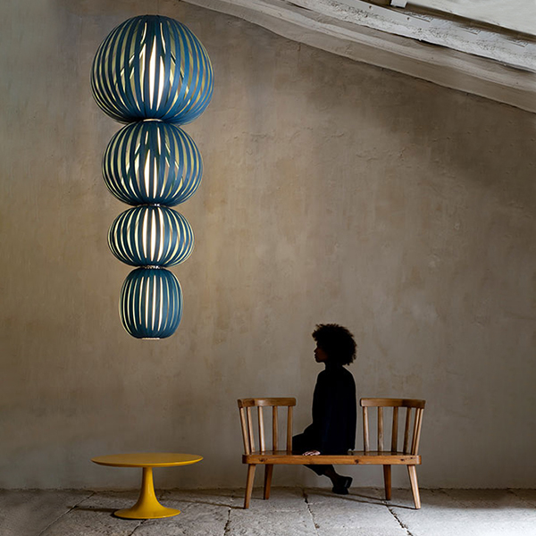 Totem Medium Suspension Lamp