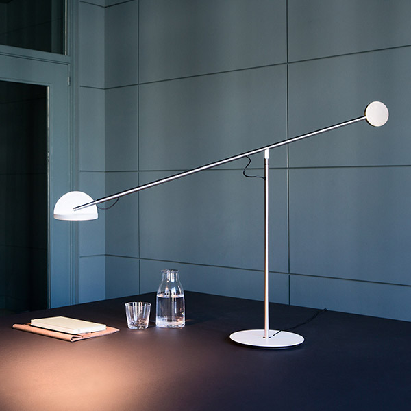 Copérnica Table Lamp