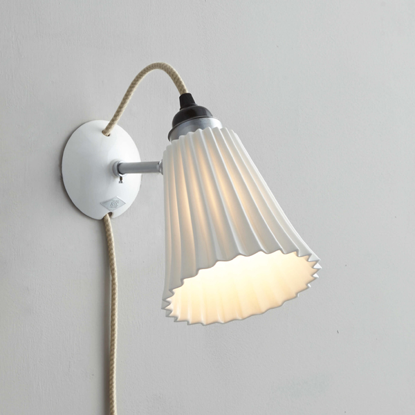 Hector Medium Pleat Wall Lamp - PSC