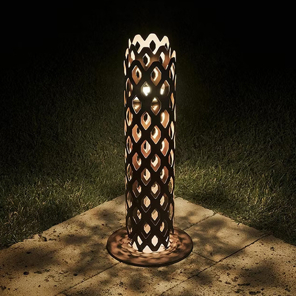 Charlotte Outdoor Floor Lamp
