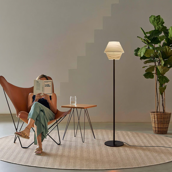 Hotel Floor Lamp - Black Metal