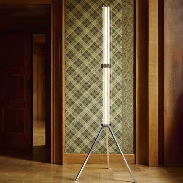 SuperWire Floor Lamp