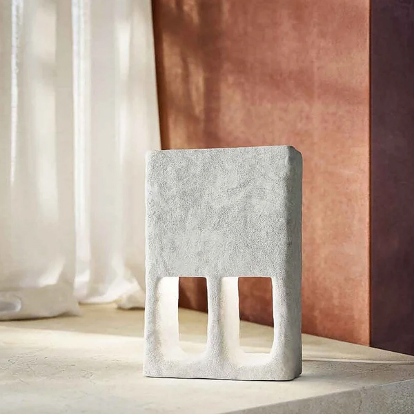 Dolmen Table Lamp