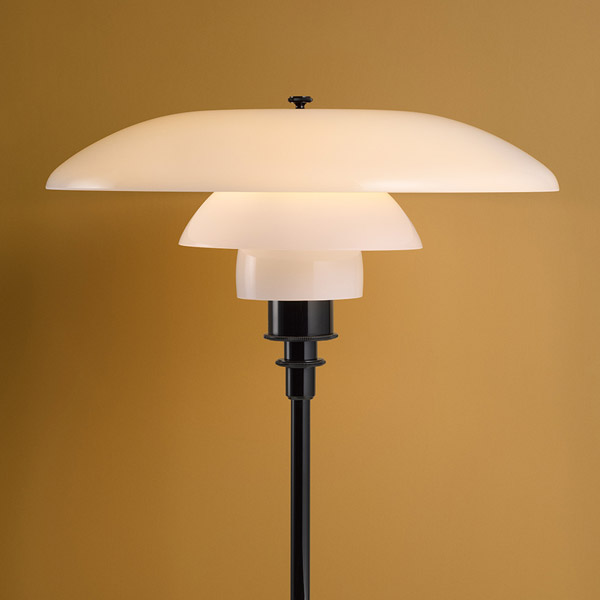 Louis Poulsen PH 3/2 Glass Table Lamp - 2Modern